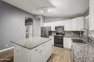 21248 N 88th Ln, Peoria, AZ 85382 - Photo 15