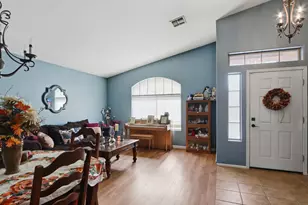 4217 S 76th Ln, Phoenix, AZ 85043 - Photo 7