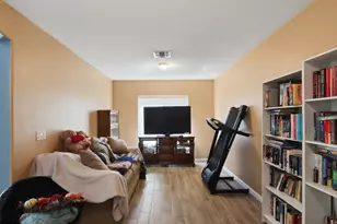 4217 S 76th Ln, Phoenix, AZ 85043 - Photo 9