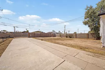 324 N 18th Avenue, Phoenix, AZ 85007 - Photo 9