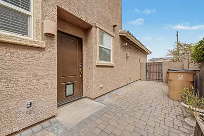 13027 W Lamar Road, Glendale, AZ 85307 - Photo 5