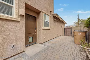 13027 W Lamar Rd, Glendale, AZ 85307 - Photo 5