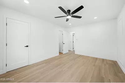 1818 W Morten Avenue, Phoenix, AZ 85021 - Photo 15