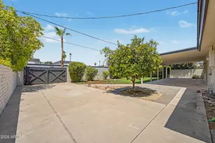 1818 W Morten Ave, Phoenix, AZ 85021 - Photo 29