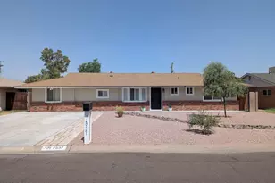 7537 N 17th Dr, Phoenix, AZ 85021 - Photo 1