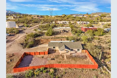 33665 S Incline Drive, Black Canyon City, AZ 85324 - Photo 37
