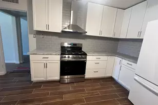 801 W Earll Dr, Phoenix, AZ 85013 - Photo 15