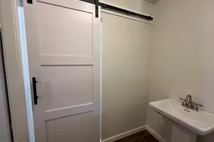 801 W Earll Dr, Phoenix, AZ 85013 - Photo 29