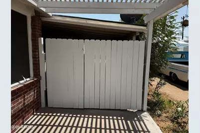 801 W Earll Drive, Phoenix, AZ 85013 - Photo 5
