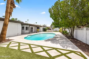 8918 N 80th Pl, Scottsdale, AZ 85258 - Photo 33