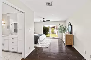 8918 N 80th Pl, Scottsdale, AZ 85258 - Photo 13