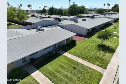 10863 W Thunderbird Boulevard, Sun City, AZ 85351 - Photo 1