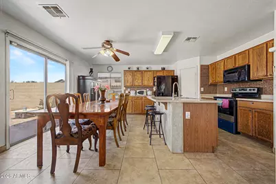 1618 W Pecan Road, Phoenix, AZ 85041 - Photo 9