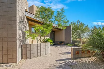 10507 E Fernwood Lane, Scottsdale, AZ 85262 - Photo 1