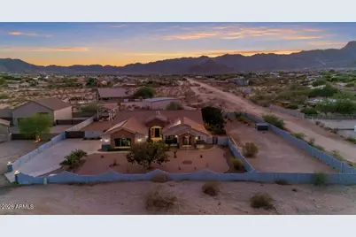 19738 W Mariposa Drive, Litchfield Park, AZ 85340 - Photo 91