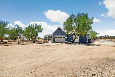15679 W Duane Lane, Surprise, AZ 85387 - Photo 3