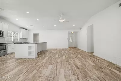 945 N Central Drive, Chandler, AZ 85224 - Photo 11