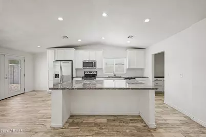 945 N Central Drive, Chandler, AZ 85224 - Photo 15