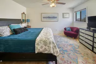 253 E Beck Ln, Phoenix, AZ 85022 - Photo 9