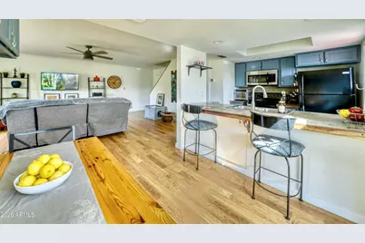 253 E Beck Lane, Phoenix, AZ 85022 - Photo 3