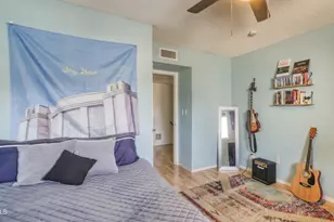 253 E Beck Ln, Phoenix, AZ 85022 - Photo 15