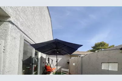 253 E Beck Lane, Phoenix, AZ 85022 - Photo 23