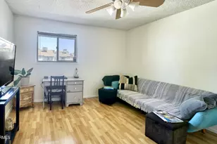 253 E Beck Ln, Phoenix, AZ 85022 - Photo 15