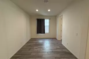 263 E Lantana Dr, Chandler, AZ 85286 - Photo 9