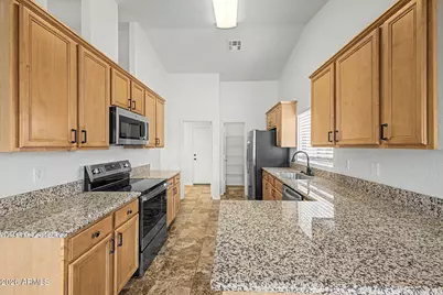 7660 E Dover Street, Mesa, AZ 85207 - Photo 9