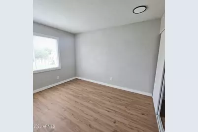 5725 N 44th Lane, Glendale, AZ 85301 - Photo 17