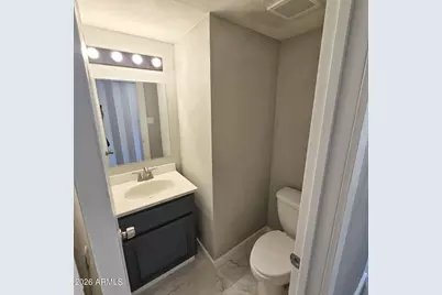 5725 N 44th Lane, Glendale, AZ 85301 - Photo 9