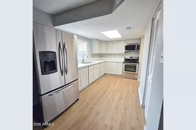 5725 N 44th Lane, Glendale, AZ 85301 - Photo 3