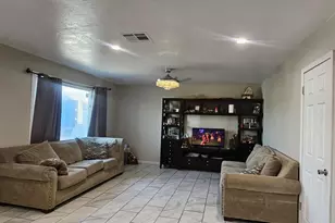 5454 W Roanoke Ave, Phoenix, AZ 85035 - Photo 3