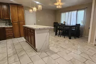 5454 W Roanoke Ave, Phoenix, AZ 85035 - Photo 5