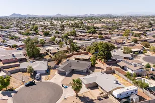 922 W Angela Dr, Phoenix, AZ 85023 - Photo 29