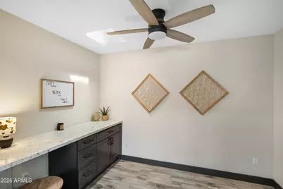922 W Angela Drive, Phoenix, AZ 85023 - Photo 9