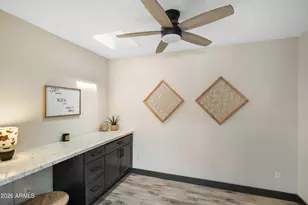 922 W Angela Dr, Phoenix, AZ 85023 - Photo 9