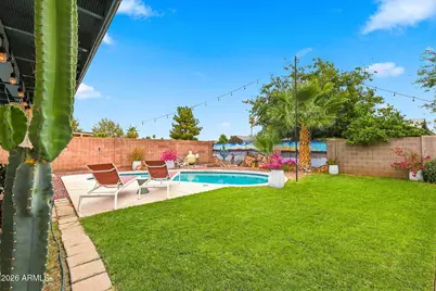 9219 N 55th Avenue, Glendale, AZ 85302 - Photo 47