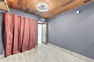 9219 N 55th Ave, Glendale, AZ 85302 - Photo 21