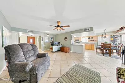 9219 N 55th Avenue, Glendale, AZ 85302 - Photo 7