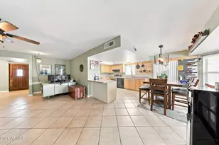 9219 N 55th Ave, Glendale, AZ 85302 - Photo 13