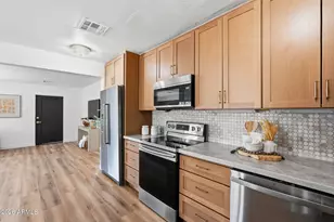 1006 E Weldon Ave, Phoenix, AZ 85014 - Photo 11