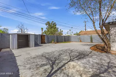 1006 E Weldon Avenue, Phoenix, AZ 85014 - Photo 37