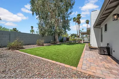 5219 E Winchcomb Drive, Scottsdale, AZ 85254 - Photo 33
