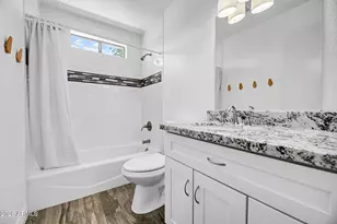 5219 E Winchcomb Dr, Scottsdale, AZ 85254 - Photo 23