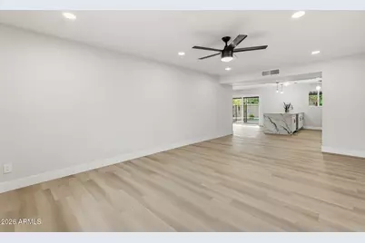 11002 N 45th Avenue, Glendale, AZ 85304 - Photo 5