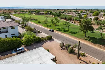 8622 E Cactus Wren Road #27, Scottsdale, AZ 85250 - Photo 11