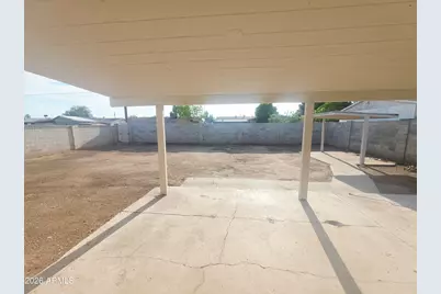 2516 N 47th Drive, Phoenix, AZ 85035 - Photo 7