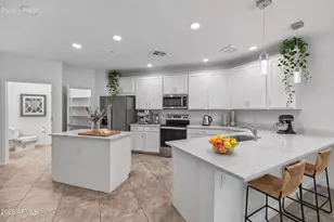 2511 W Queen Creek Rd --, Chandler, AZ 85248 - Photo 3