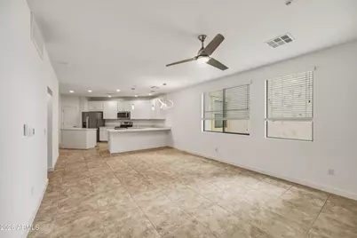 2511 W. Queen Creek Rd -- #274, Chandler, AZ 85248 - Photo 15